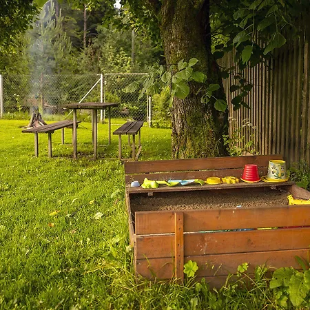 Cyprian Penzión pre hostí