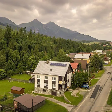 Cyprian ゲストハウス