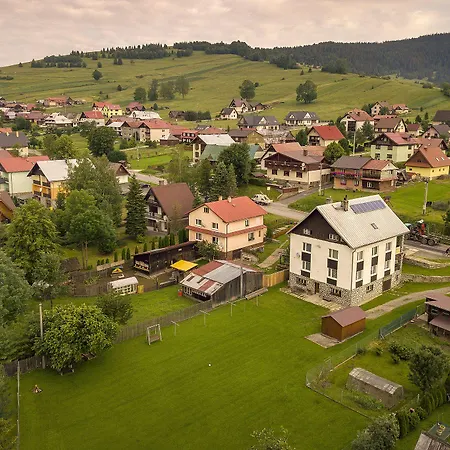 Cyprian Penzión pre hostí